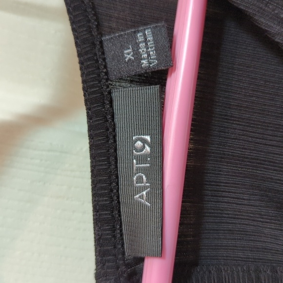 Apt. 9 Women's Black 3/4 Sleeve Roll-Tab Peplum Blouse Size XL - Picture 3 of 10